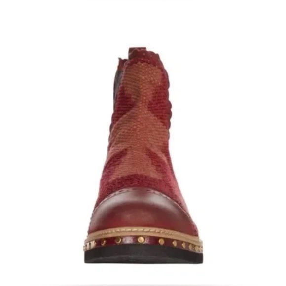 NEW Free People Textile Atlas Chelsea Boot in Burgundy Red Kilim size 6 - Picture 6 of 8